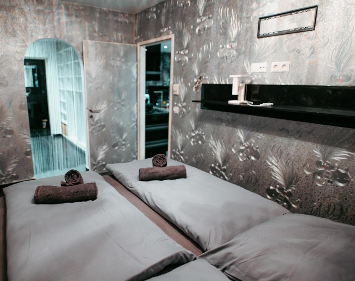 Vip Vienna Shopping Center 5 Appartment 外观 照片